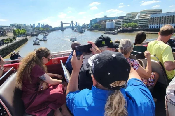 Guided Sightseeing Tour on a Vintage