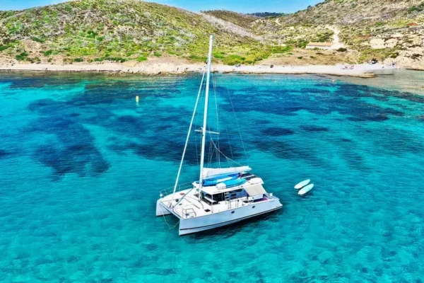 Calanques Catamaran Tour & Standup Paddle