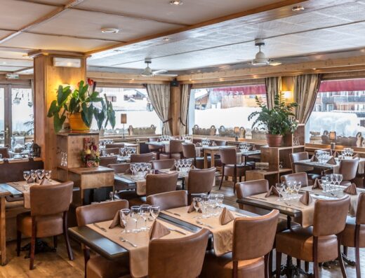 Hôtel la Montagne Restaurant Le Petit Montagnard