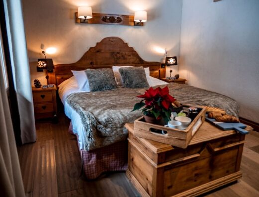 Hôtel les Chalets de la Serraz