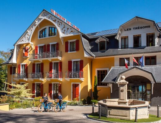 Hôtel Les Trésoms, Lake and Spa Resort